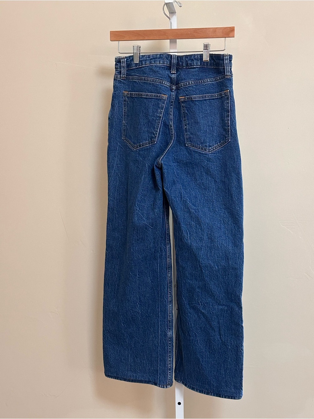 Abercrombie & Fitch High-Rise Wide Leg Jeans - Medium Blue - Picture 2 of 8
